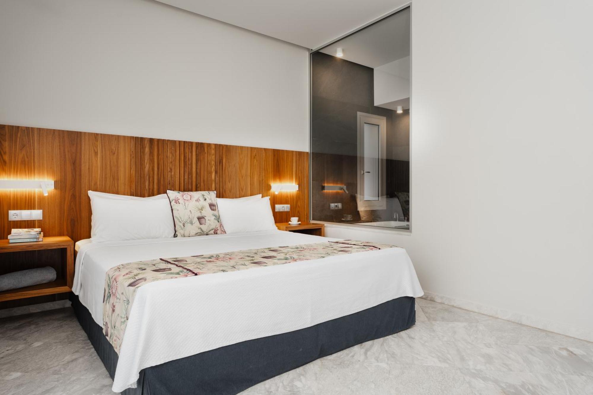 Petra Hotel 圣加利尼 外观 照片