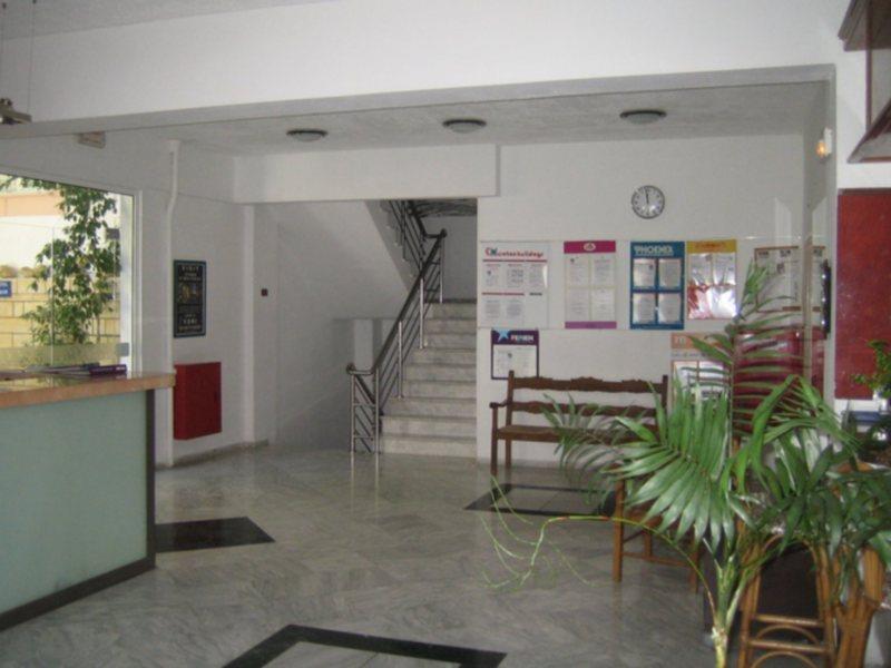 Petra Hotel 圣加利尼 外观 照片